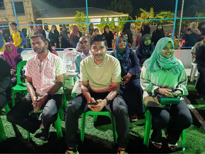 މީދޫ މޫސާގެފަންނުގެ ފިނިމައިޒާނާއި ދަނޑު ރަސްމީކޮށް ހުޅުވުމަށް ބޭއްވުނު ރަސްމިއްޔާތުގެ ތެރެއިން މީދޫ މޫސާގެފަންނުގެ ފިނިމައިޒާނާއި ދަނޑު ރަސްމީކޮށް ހުޅުވުމަށް ބޭއްވުނު ރަސްމިއްޔާތުގެ ތެރެއިން