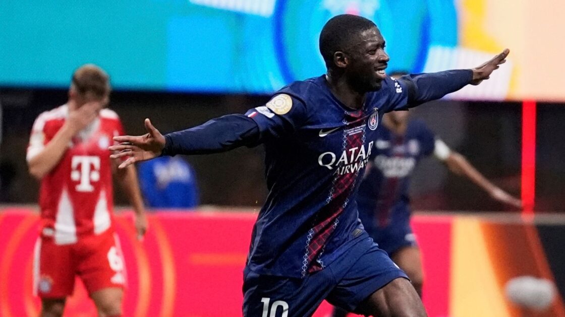 ބަދަލު ކުޅުންތެރިއެއްގެ ގޮތުގައި ކުޅެންއެރި އުސްމާން ޑެމްބެލޭ ވަނީ ލަނޑެއް ޖަހާ މެޗުގެ ނަތީޖާ 2-0 އަށް ބަދަލުކޮށް އެ ޓީމަށް ސެމީ ފައިނަލުގެ ޖާގައެއް ކަށަވަރުކޮށްދީފައި ބަދަލު ކުޅުންތެރިއެއްގެ ގޮތުގައި ކުޅެންއެރި އުސްމާން ޑެމްބެލޭ ވަނީ ލަނޑެއް ޖަހާ މެޗުގެ ނަތީޖާ 2-0 އަށް ބަދަލުކޮށް އެ ޓީމަށް ސެމީ ފައިނަލުގެ ޖާގައެއް ކަށަވަރުކޮށްދީފައި