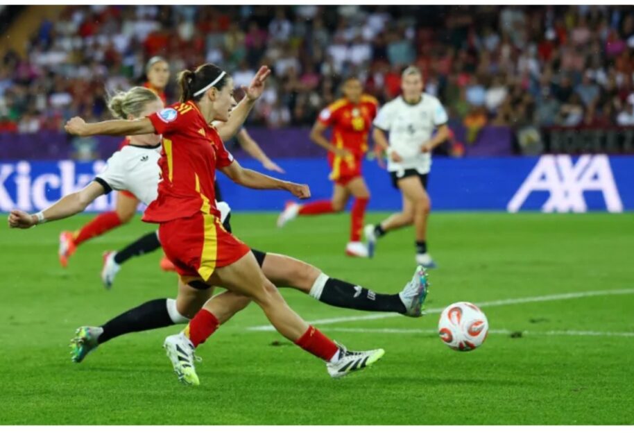 ސްޕެއިން އާއި ޖަރުމަން ބައްދަލުކުރި މެޗްގެ ތެރެއިން ސްޕެއިން އާއި ޖަރުމަން ބައްދަލުކުރި މެޗްގެ ތެރެއިން