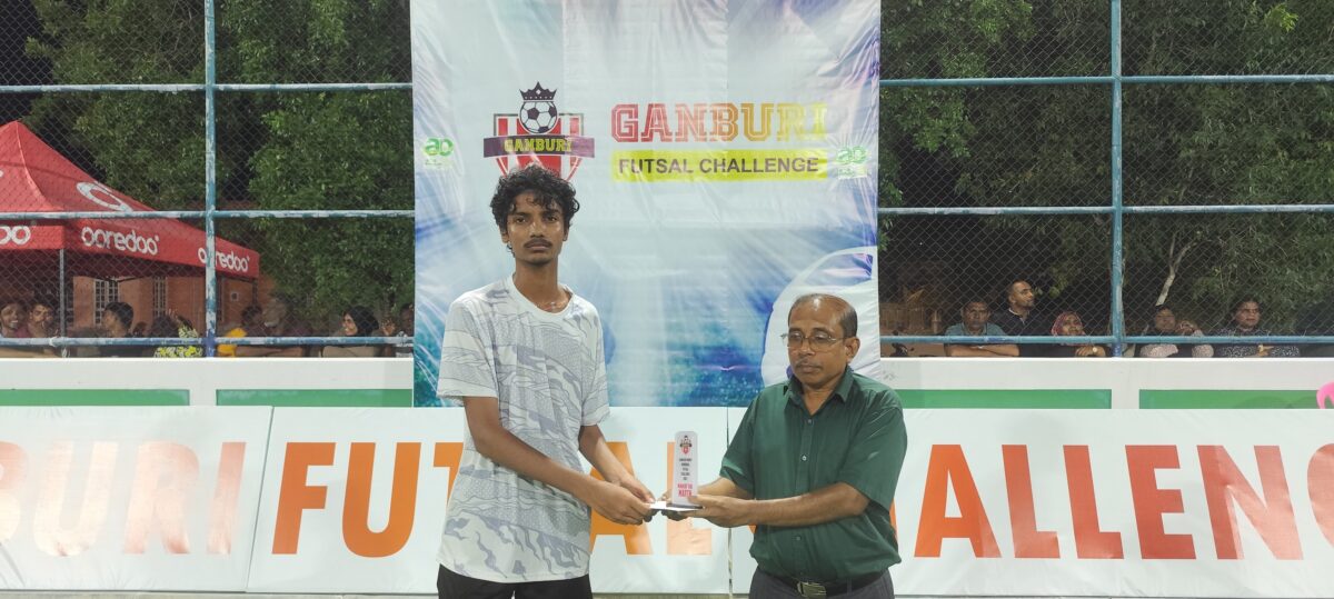 ހަސްތާލަ ވިސްތާލަ އާއި އެފްސީ ގްރީން ބައްދަލުކުރިމެޗްގެ މޮޅު ކުޅުންތެރިޔާ : ހަސްތާލަ ވިސްތާލައިގެ މިޝަލް ތައުފީގު. ހަސްތާލަ ވިސްތާލަ އާއި އެފްސީ ގްރީން ބައްދަލުކުރިމެޗްގެ މޮޅު ކުޅުންތެރިޔާ : ހަސްތާލަ ވިސްތާލައިގެ މިޝަލް ތައުފީގު.