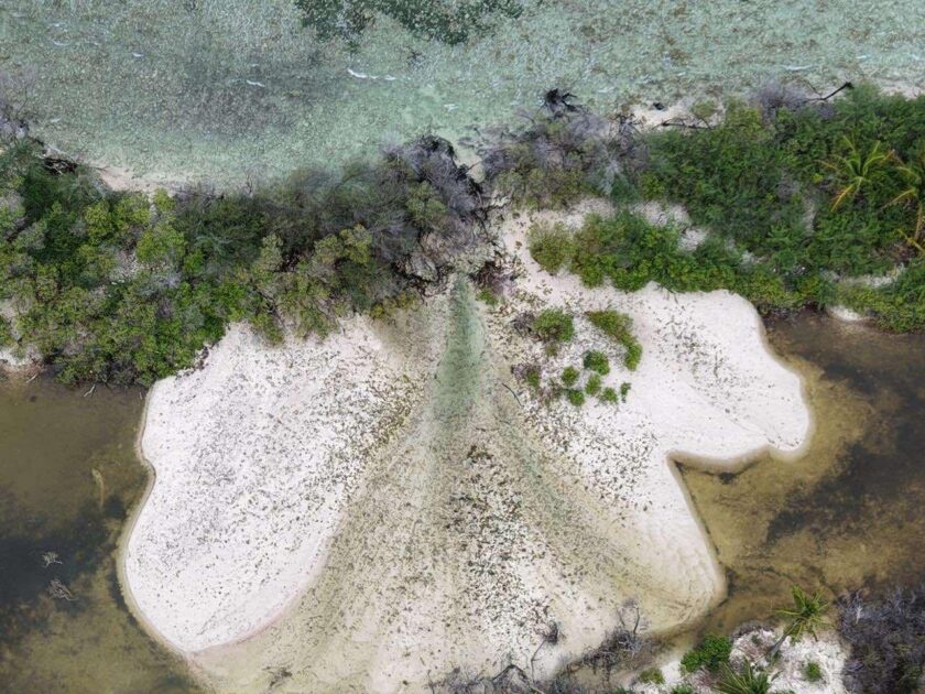 ހުޅުދޫ މާފިށި ކިޅީގެ ޤުދުރަތީ ނިޒާމަށް ކުރިމަތިވެފައިވާ ނުރައްކަލާމެދު ފުންކޮށް ވިސްނަންޖެހިފައި