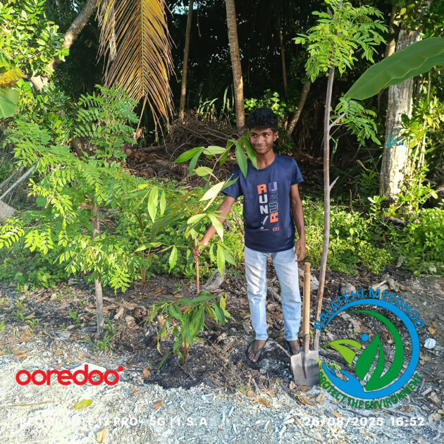 އުރީދޫ މޯލްޑިވްސް އާއި ސ. މީދޫގެ ނަލަފެހި ޖަމްއިއްޔާ ގުޅިގެން، ކުރިއަށް ގެންދެވުނު ގަސްއިންދުމުގެ ޚާއްސަ ޕްރޮގްރާމްގެ ތެރެއިން އުރީދޫ މޯލްޑިވްސް އާއި ސ. މީދޫގެ ނަލަފެހި ޖަމްއިއްޔާ ގުޅިގެން، ކުރިއަށް ގެންދެވުނު ގަސްއިންދުމުގެ ޚާއްސަ ޕްރޮގްރާމްގެ ތެރެއިން