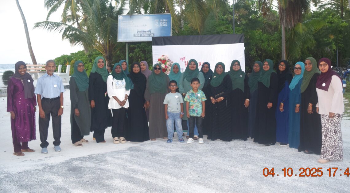 މުދައްރިސުންގެ ދުވަސް ފާހަގަކުރުމުގެ ކަންތައްތައް އިންތިޒާމްކުރި މީދޫ ކޮމިއުނިޓީގެ ޓީމް