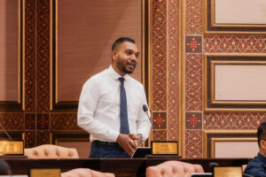 ޝާތިރު އަކީ ކެރޭ، ފިސާރި ހިތްވަރުގަދަ ބޭފުޅެއް-މީދޫ ދާއިރާގެ މަޖިލިސް މެމްބަރު ވިދާޅުވި