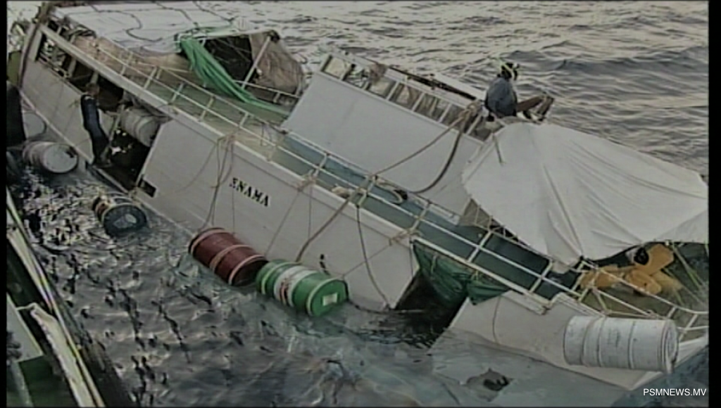 މި ހާދިސާގައި 24 މީހުންގެ ފުރާނަ ގެއްލިގެންދިޔައެވެ. އޭގެ ތެރެއިން 22 މީހަކު މަރުވެފައިވާކަން ކަށަވަރު ކުރެވުނުއިރު، 2 މީހަކު ވަނީ ވީނުވީއެއް ނޭނގި ކަނޑުގެ ތެރެއަށް ގެއްލިފައި- ފޮޓޯ- ޕީއެސްއެމް 