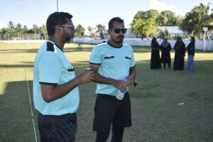 މަސްޖިދު ލީގު - މާމިސްކިތް ޓީމާއި މަސްޖިދު ހުސެން އަލީ  ބައްދަލުކުރިމެޗަގައި ރެފްރީކަން ކޮށްދެއްވީ ނަޒީރުއާއި ޝަރަފު 