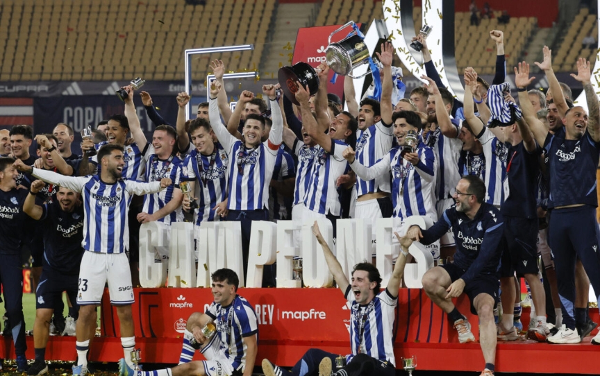 ކޮޕާ ޑެލްރޭ- ފައިނަލްމެޗްގެ ތެރެއިން  ޕެނަލްޓީ ޖަހައިގެން އެތުލެޓިކޯ ބަލިކޮށް ރެއާލްސޮސީޑާވަނީ ޗެމްޕިއަންކަން ހޯދައިފި 