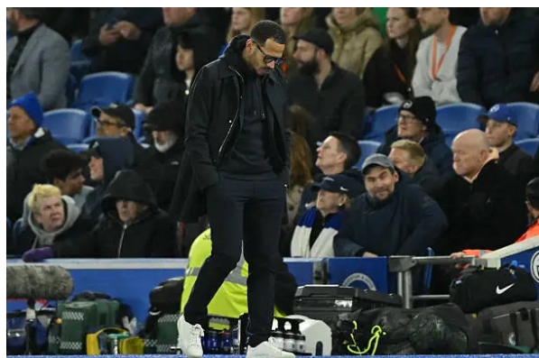 ރޮސީނިއޯ : އަހަރެން މިހުރީ ވަރަށް ބޮޑަށް ކޯފާވެފައި. ޕްރޮފެޝަނަލް ކަމެއް ކުޅުންތެރިންގެ ކިބަޔަކުން ނުފެނުނު.