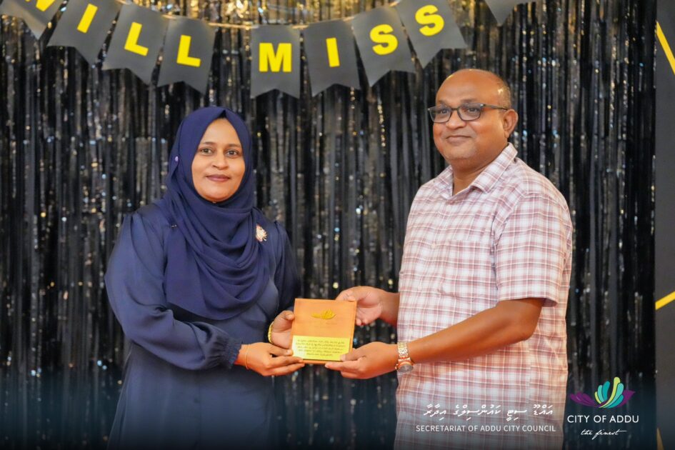 ކައުންސިލްގައި ހުރި ވަސީލަތްތައް ހޯދައި، ބޮޑެތި ކާމިޔާބީތަކެއް ހޯދައިދެއްވި ކައުންސިލަރަކީ ސާލިޙާ ކަމަށް މޭޔަރު ވިދާޅުވި