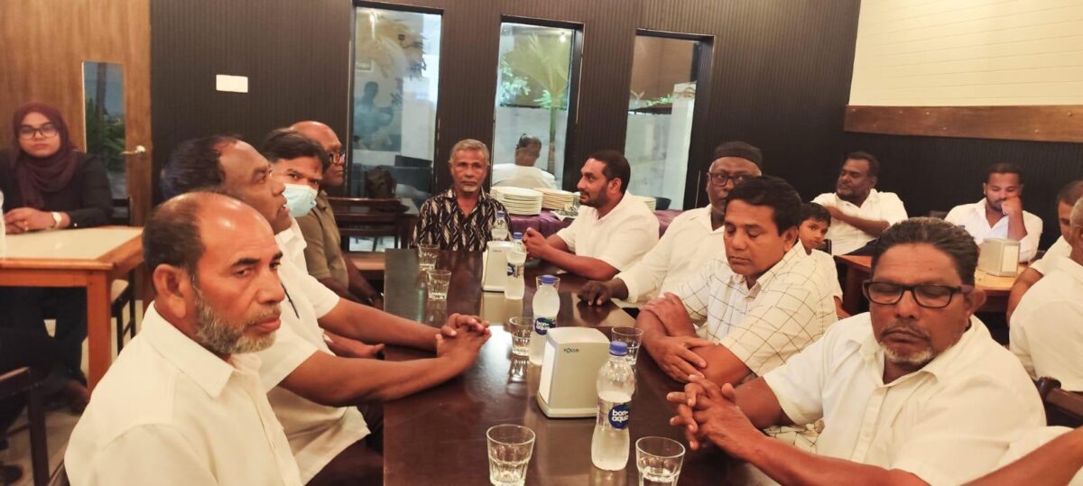 ފެނަކައިގެ 14 ވަނަ އަހަރީ ދުވަސް ފާހަގަކުރުމަށް ހުޅުމީދޫ ބްރާންޗުން ބޭއްވި ޚާއްސަ ހަފްލާ- ފޮޓޯ : ޒުހުރީ 