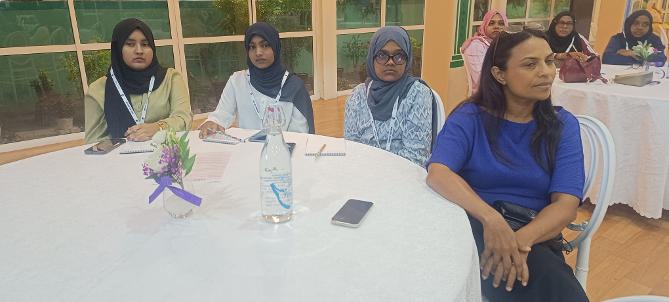 މީދޫ އެކުވެރިންގެ ޗޭނު ޖަމްއިއްޔާއާއި ޒުވާނުން ބާރުވެރިކުރުވުމާއި، ކުޅިވަރާއި ހަށިހެޔޮކަމާބެހޭ ވުޒާރާ ގުޅިގެން އިންތިޒާމުކުރާ އިއްޔެ ( 7 އޯގަސްޓް 2026 ގައި ފެށުނު ) "ދެކުނުއަށި" މަހާސިންތާގެ ތެރެއިން 