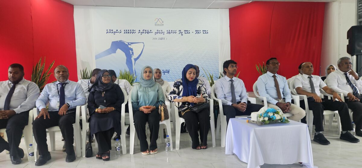 ރައްޔިތުންނަށް ޚިދުމަތް ދިނުމުގައި ކެތްތެރިކަމާއި އޯގާތެރިކަން އިސްކުރުމަކީ ކަސްޓަމަރުންގެ އިތުބާރު ދެމެހެއްޓުމަށް ކޮންމެހެން ބޭނުންތެރި ކަމެއްކަމަށް އެމްޑީ އަޒުވަރު ވިދާޅުވި 