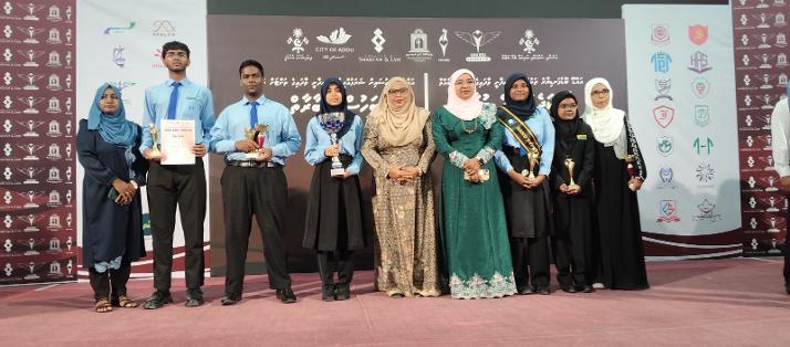 # މަތީ ސާނަވީ ސްކޫލްތަކުގެ ބައިން ދެވަނައަށް ހޮވުނު އަތޮޅުމަދަރުސާޓީމް