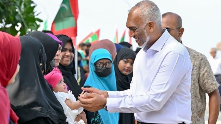 ރައީސްގެ ވައުދުފުޅު ރަނުންރަނަށް؛ މަޑުއްވަރީއަށް އުފުލަންދޫ، މީދޫއަށް ތާވަތާ ހަމަޖައްސަވައި ދެއްވައިފި