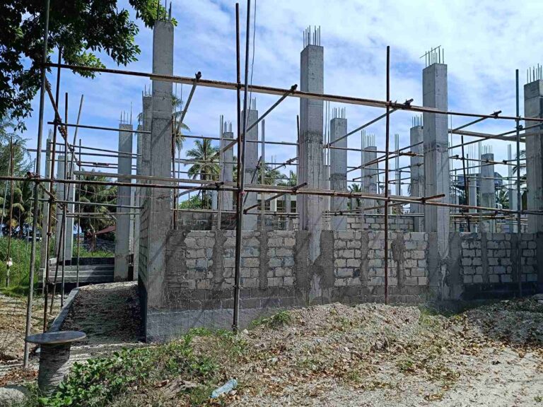 ވެލި ނުލިބިގެން ހުޅުދޫ މިސްކިތުގެ މަސައްކަތް ހުއްޓިފައި