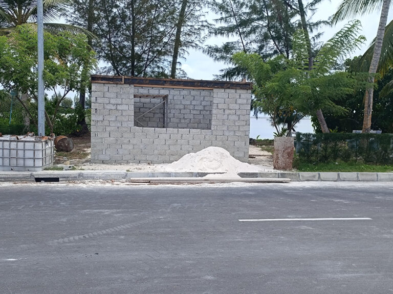 މީދޫ ލިލީމަގުގެކޮޅުން ދޫކުރެވުނު ވިޔަފާރި ބިން: ޕްލޭނިންގ އާއި ތަރައްޤީގެ ދެމެދުގައި އުފެދިފައިވާ ސުވާލު