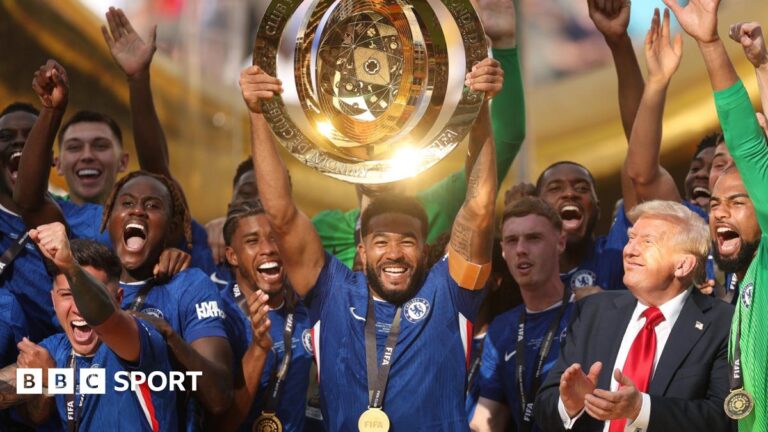 ޕީއެސްޖީ ބަލިކޮށް ޗެލްސީން ކުލަބު ވޯލްޑް ކަޕް ކާމިޔާބުކޮށްފި