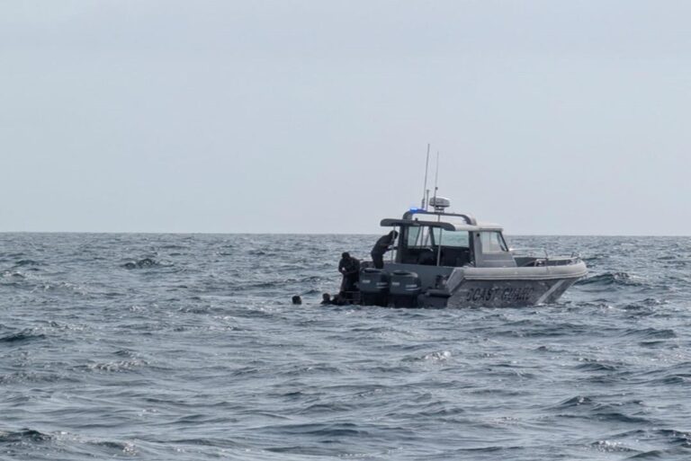 ސަޕްލައި ދޯންޏެއް ބަންޑުން ޖަހާލައި މީހަކު ނިޔާވެއްޖެ