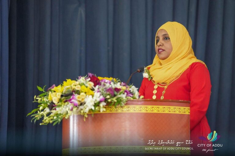 ޝަޒްލީން ފަދަ ލީޑަރުން އިތުރުވެގެން ދިޔުމަކީ ދިވެހި މުޖުތަމަޢަށް ނުހަނު ބޭނުންތެރިކަމެއް