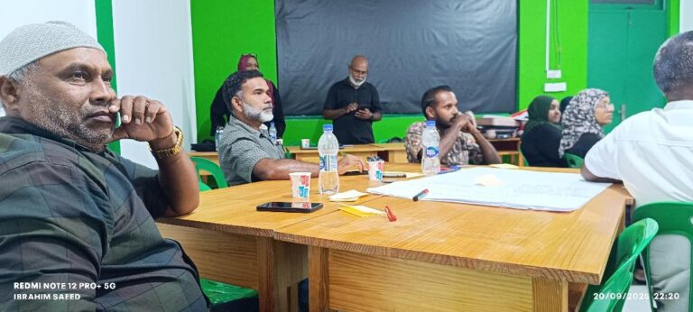 ކުރިމަގު ސައްލާގެ ނަމުގައި މީދޫއާއި ހުޅުދޫގައި ބައްދަލުވުމެއް ބާއްވައިފި