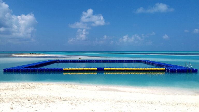 މީދޫ ސްވިމިންގ ޓްރެކް: ފެހިފަޅައި ހަޑިވެފައިވާތީ ބޭނުންކުރާ ފަރާތްތަކުގެ ކަންބޮޑުވުން