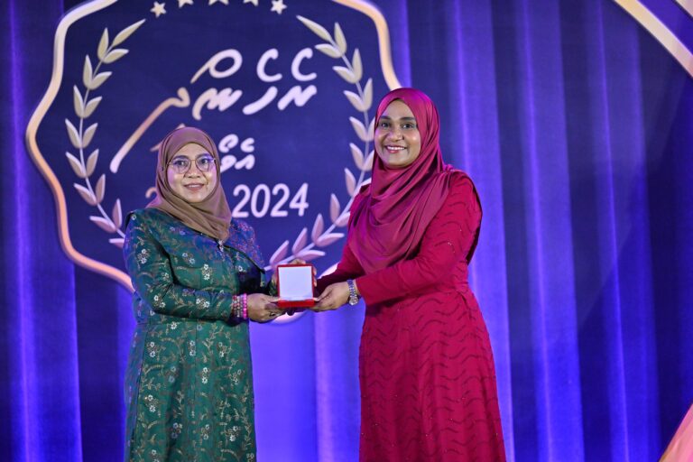 އައްޑޫސިޓީ ފޭދޫ ބޭފުޅަކަށް ރެހެންދި އެވޯޑް ލިބިއްޖެ