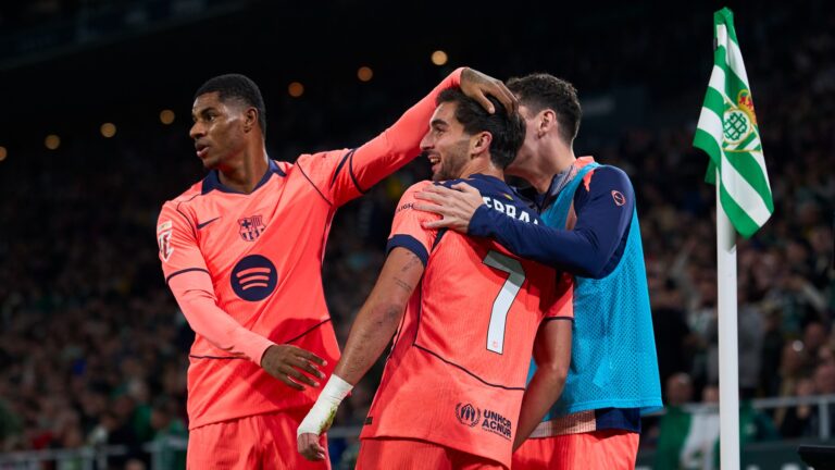 ޓޮރޭސްގެ ހެޓްރިކާއެކު ބާސެލޯނާ ފަހަތުން އަރައި ރެއާލްބެޓިސް ބަލިކޮށްފި!