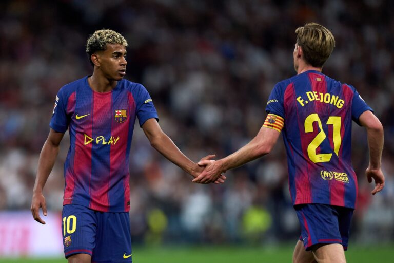 ސްޕެނިޝް ލަލީގާ: ވިޔަރެއާލް ބަލިކޮށް ބާސެލޯނާއިން 4 ޕޮއިންޓްގެ ލީޑަކާއެކު އެއްވަނާގައި