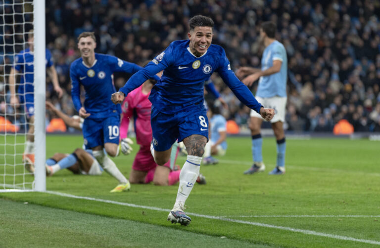 ޗެލްސީން ފަހަތުން އަރައި ތިން ގޯލް ޖަހައިގެން ވެސްޓް ހެމް ބަލިކޮށްފި